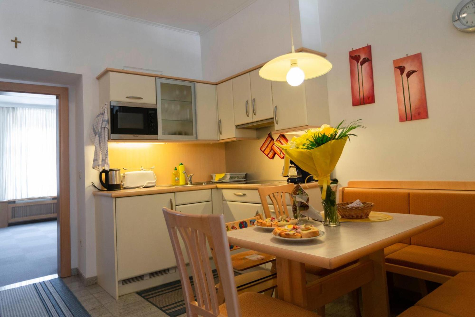 Fleger Apartment *